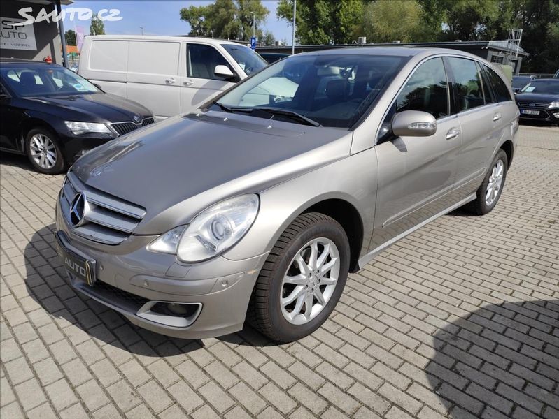 Mercedes-Benz Třídy R, 320CDI 165KW 4MATIC AUT 6MÍST